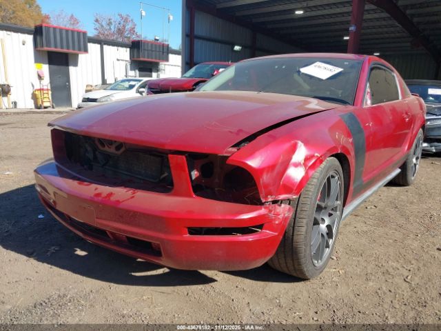 Ford Mustang Image 7