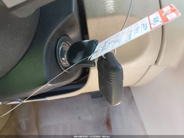 Ford Mustang Image 9