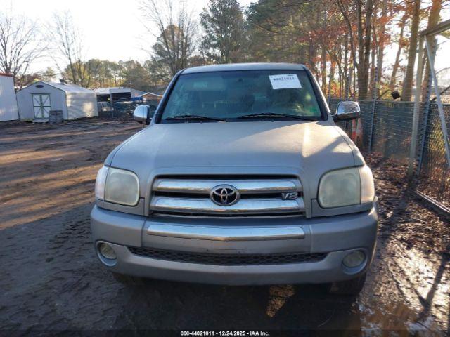 Toyota Tundra Sr5 V8 Image 11