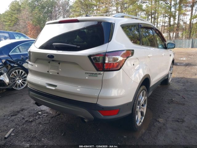 Ford Escape Titanium Image 5