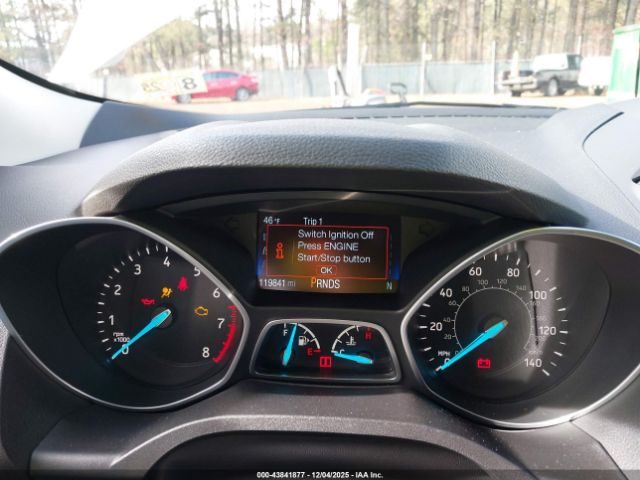 Ford Escape Titanium Image 13