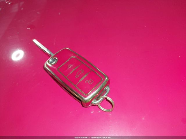 Volkswagen Beetle 1.8t Se Image 8