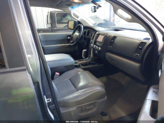 Toyota Sequoia Limited 5.7l V8 Image 14