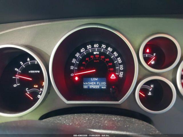 Toyota Sequoia Limited 5.7l V8 Image 12