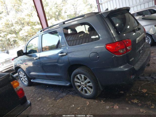 Toyota Sequoia Limited 5.7l V8 Image 9