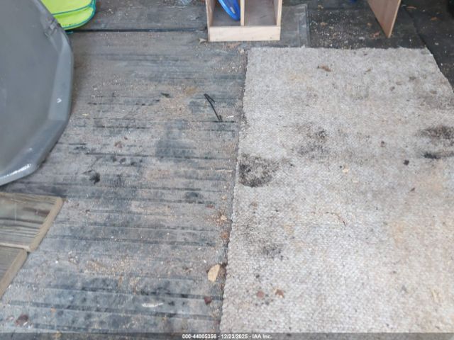 Dodge Ram Van B2500 Image 2