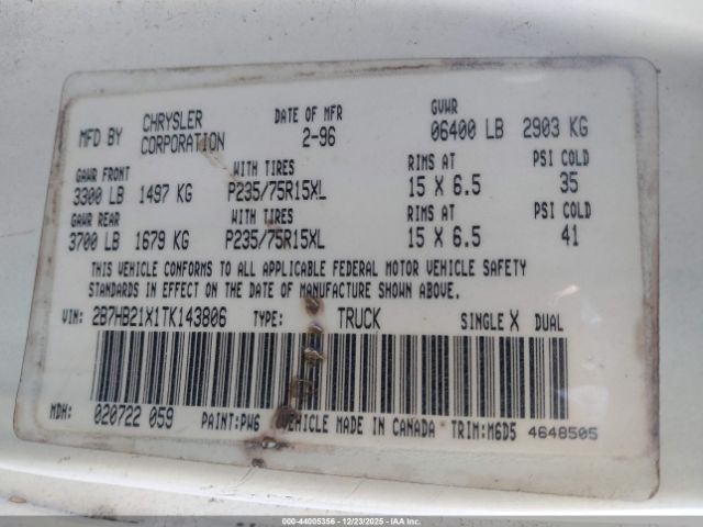 Dodge Ram Van B2500 Image 9