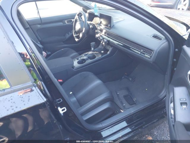 Honda Civic Sport Image 2