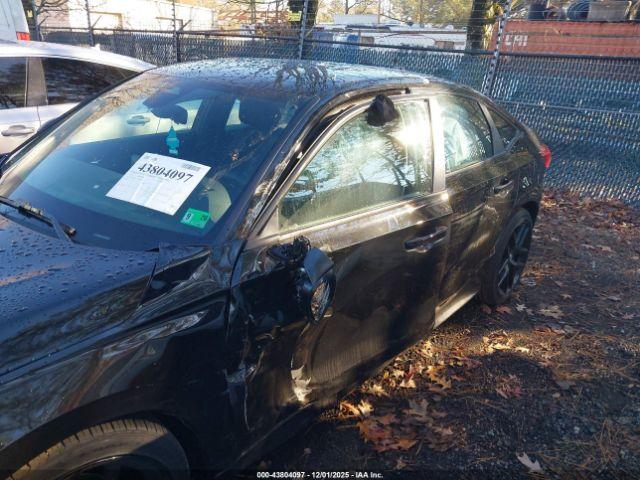 Honda Civic Sport Image 8