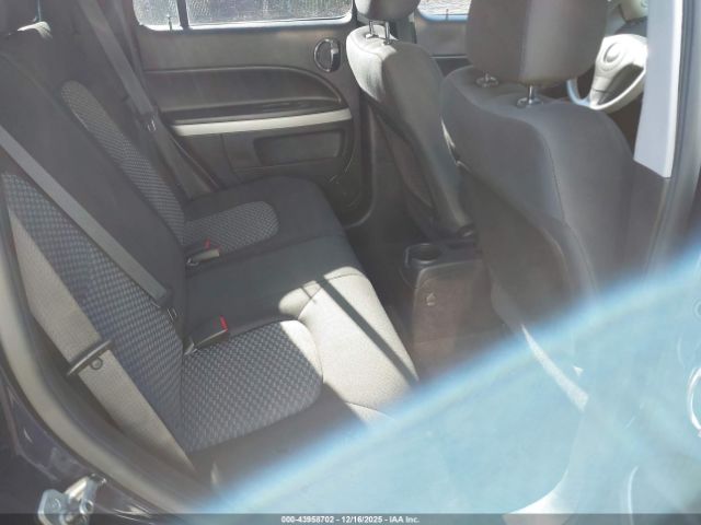 Chevrolet HHR Ls Image 9