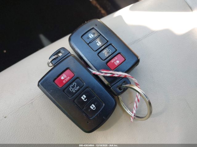 Toyota Highlander Xle Image 14