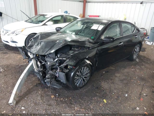 Nissan Altima Sv Intelligent Awd Image 9