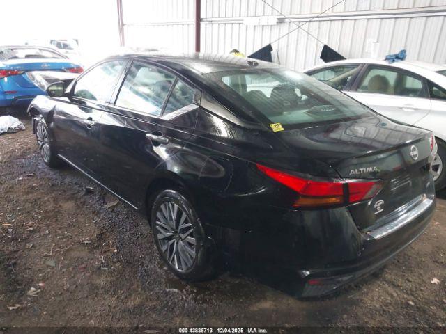 Nissan Altima Sv Intelligent Awd Image 7