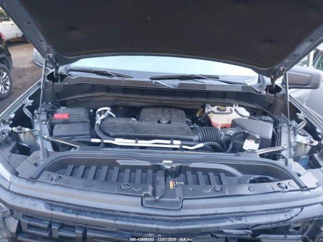 Chevrolet Silverado 1500 2wd  Standard Bed Custom Image 3