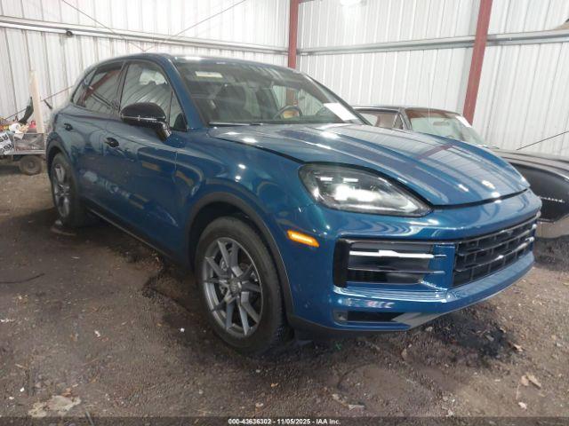  Salvage Porsche Cayenne