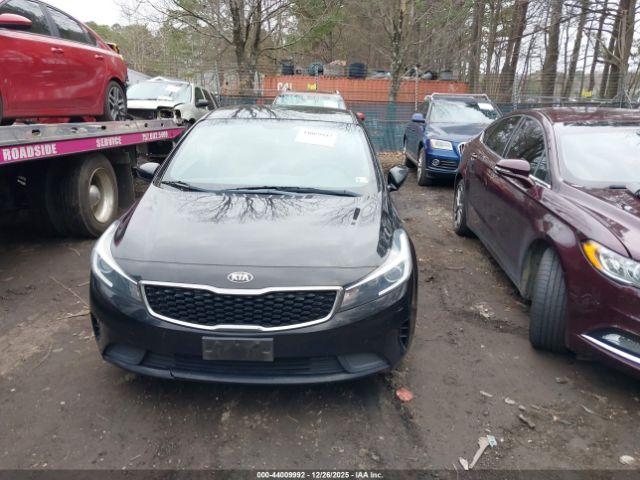 Kia Forte Lx Image 9