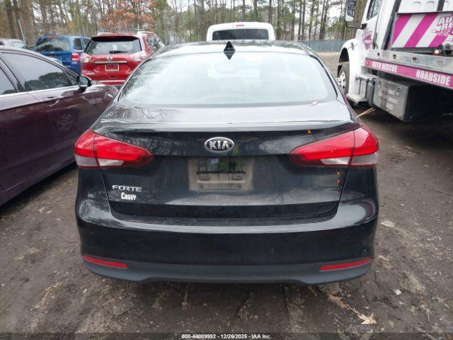 Kia Forte Lx Image 10