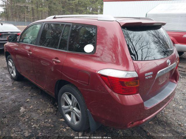 Toyota Highlander Sport Image 3