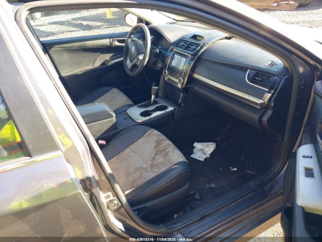 Toyota Camry Se Image 5