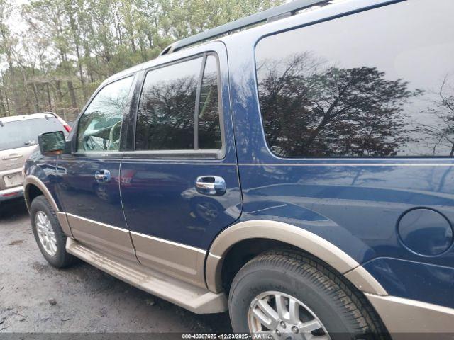 Ford Expedition Xlt Image 10
