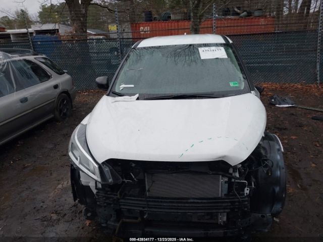 Nissan Kicks S Xtronic Cvt Image 7