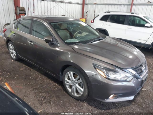 Nissan Altima Image 1