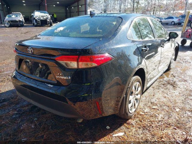 Toyota Corolla Hybrid Le Image 8