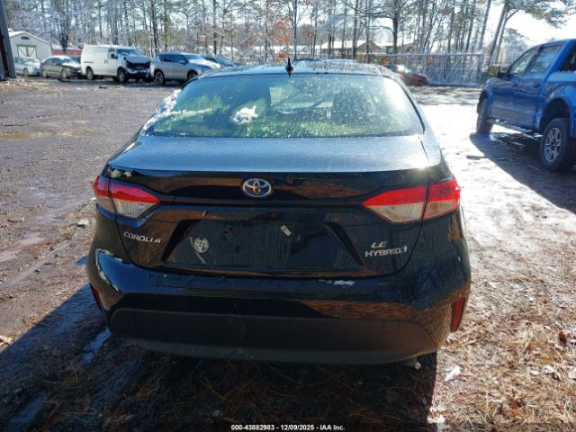 Toyota Corolla Hybrid Le Image 2