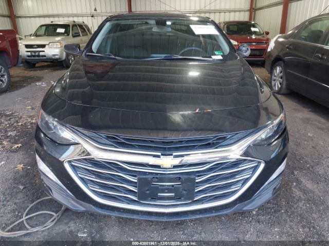 Chevrolet Malibu Fwd Lt Image 12