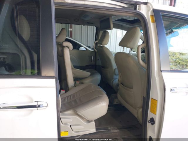 Toyota Sienna Xle V6 8 Passenger Image 15