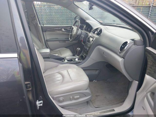 Buick Enclave Leather Image 16