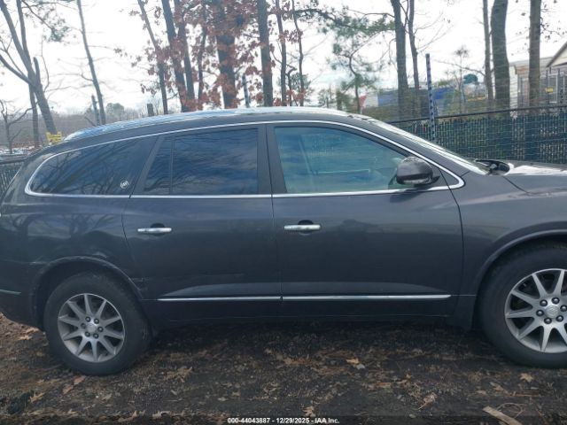 Buick Enclave Leather Image 9