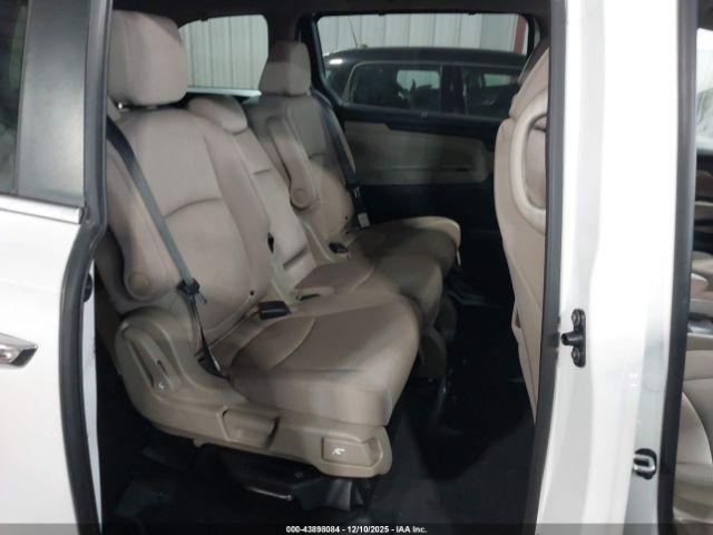 Honda Odyssey Ex Image 8