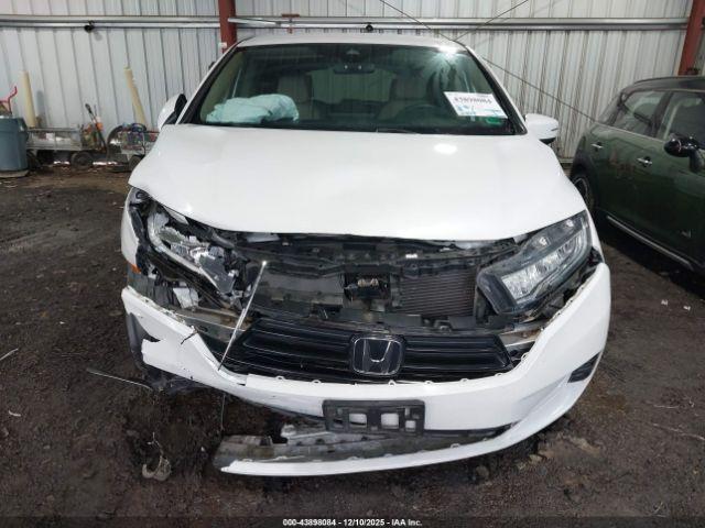 Honda Odyssey Ex Image 13