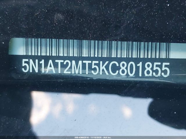 Nissan Rogue S Image 8