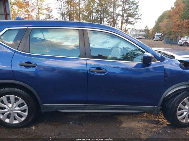 Nissan Rogue S Image 11