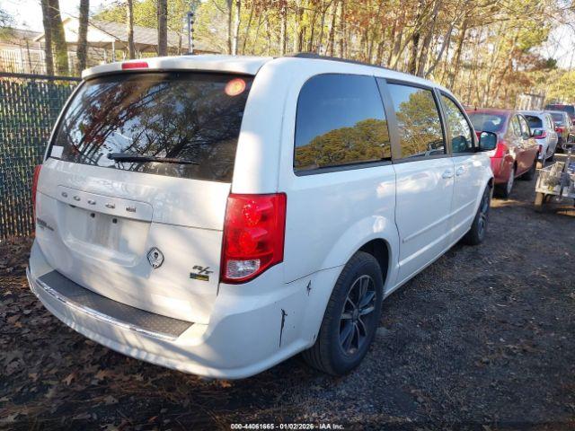 Dodge Grand Caravan Image 13