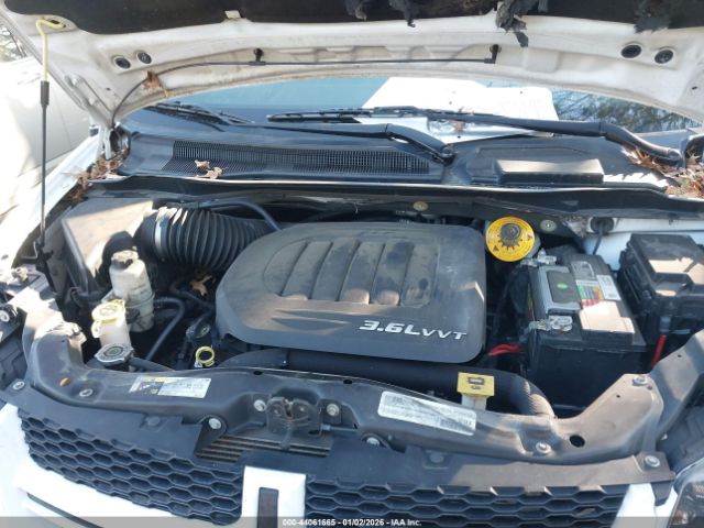 Dodge Grand Caravan Image 15