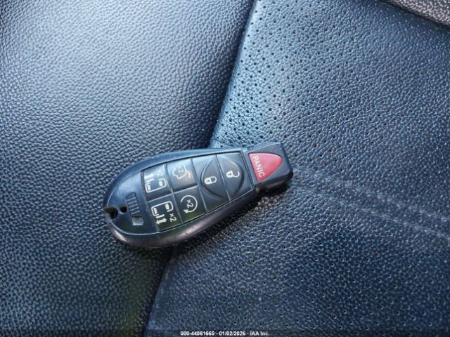 Dodge Grand Caravan Image 6