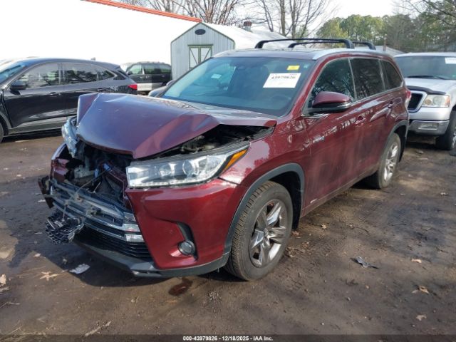 Toyota Highlander Limited Platinum Image 4