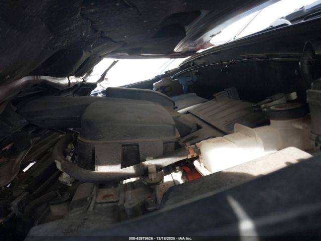 Toyota Highlander Limited Platinum Image 2