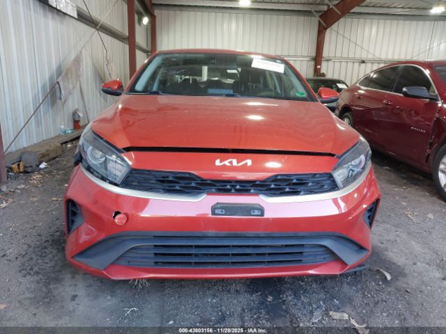 Kia Forte Lxs Image 14