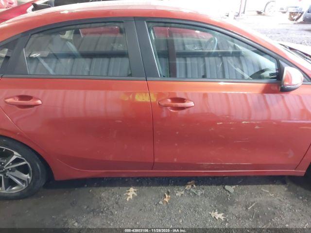 Kia Forte Lxs Image 10