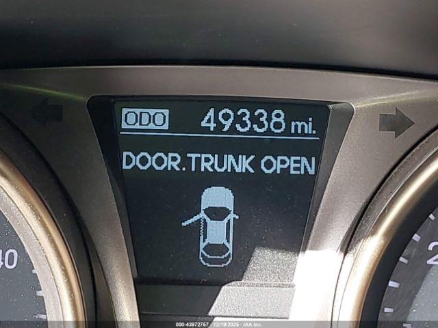 Hyundai Genesis 3.8 R-spec Image 12