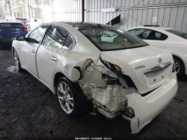 Nissan Maxima 3.5 Sv Image 13