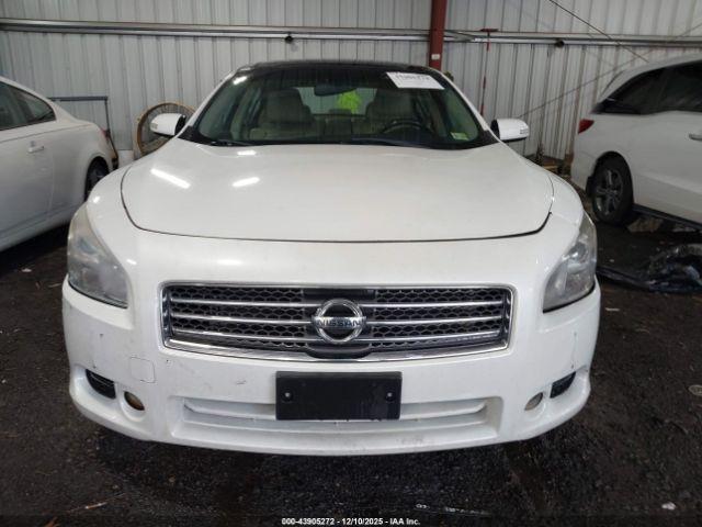 Nissan Maxima 3.5 Sv Image 14