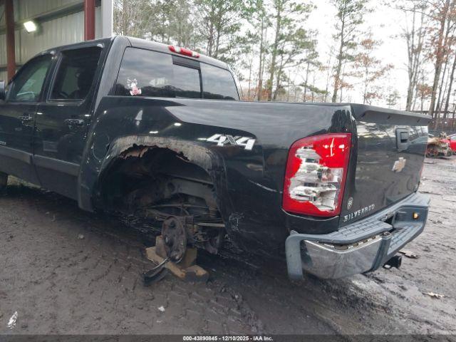 Chevrolet Silverado 1500 Ltz Image 10