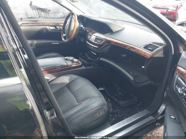 Mercedes-Benz S-Class 4matic Image 2