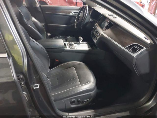 Genesis G80 3.8 Image 4