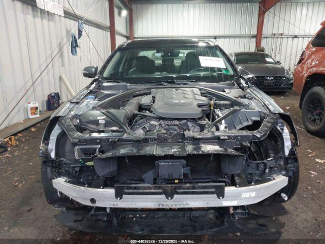 Genesis G80 3.8 Image 11